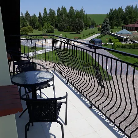 Pokoje Salent Inn